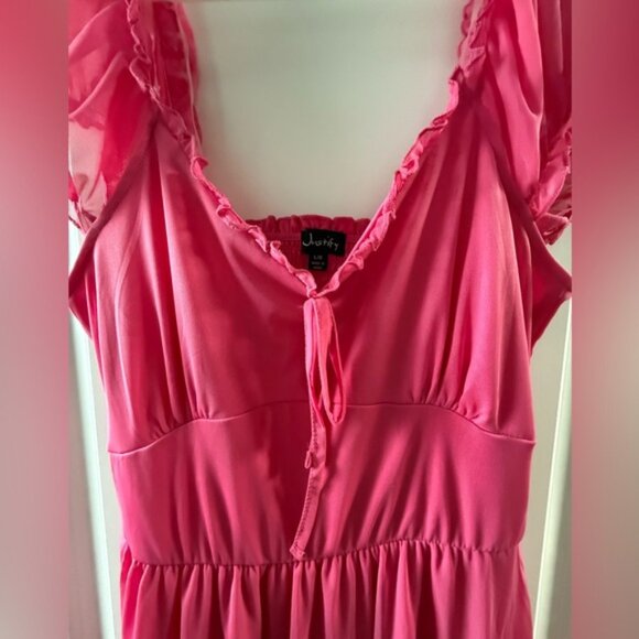 🩷 Adorable Bright Pink Dress - Picture 2 of 6